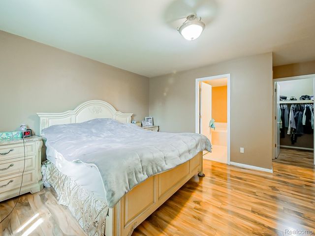 48199 Lafayette Drive, Macomb Township, MI 48044