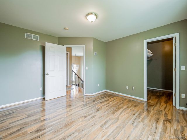 48199 Lafayette Drive, Macomb Township, MI 48044