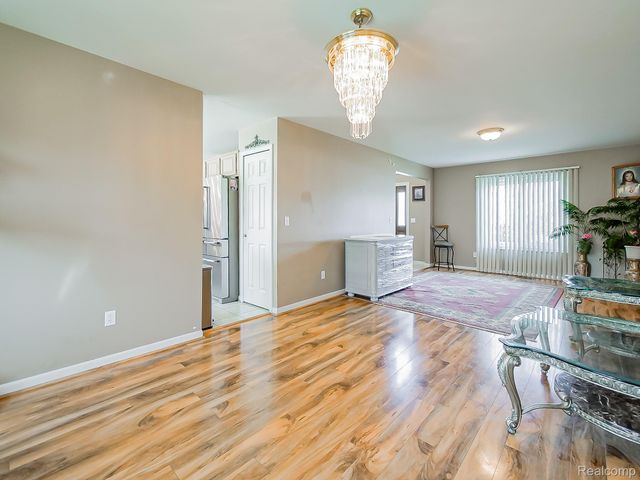 48199 Lafayette Drive, Macomb Township, MI 48044