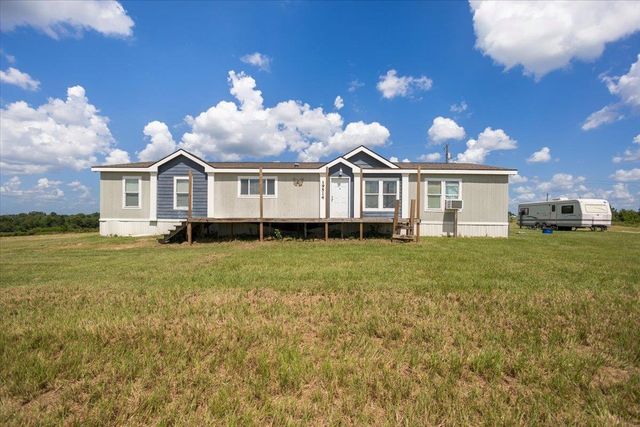 19514 County Road 2142, Troup, TX 75789