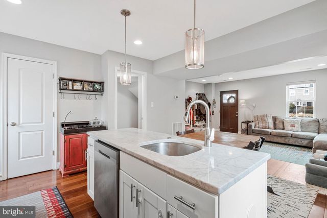 5043 11TH ST NE, Washington, DC 20017