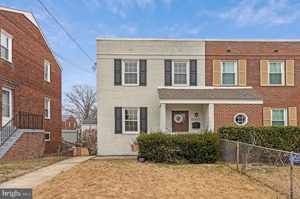 5043 11TH ST NE, Washington, DC 20017