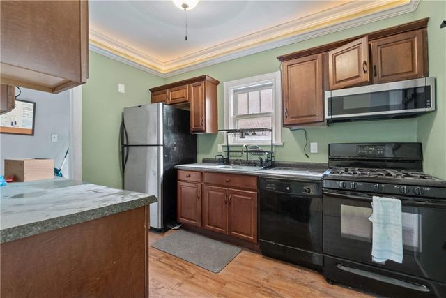 2283 Spokane Ave, Carrick, PA 15210