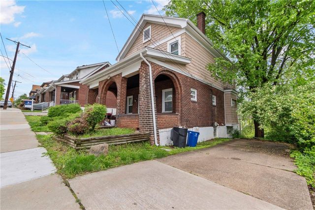 2283 Spokane Ave, Carrick, PA 15210