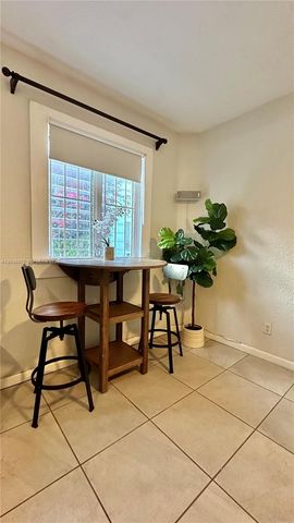 842 Meridian Ave 1E, Miami Beach, FL 33139