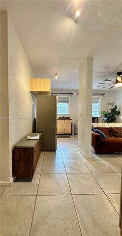 842 Meridian Ave 1E, Miami Beach, FL 33139