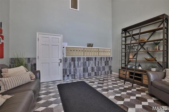 216 Country Club View, Edwardsville, IL 62025