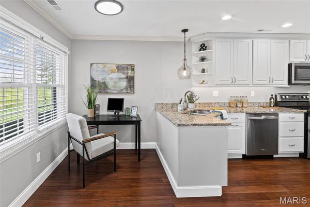 216 Country Club View, Edwardsville, IL 62025