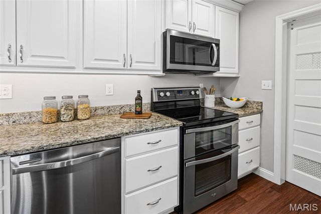 216 Country Club View, Edwardsville, IL 62025