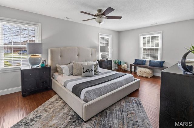 216 Country Club View, Edwardsville, IL 62025
