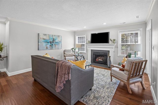 216 Country Club View, Edwardsville, IL 62025
