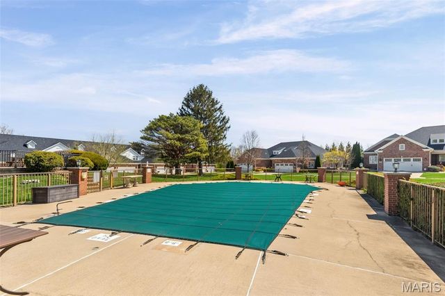 216 Country Club View, Edwardsville, IL 62025
