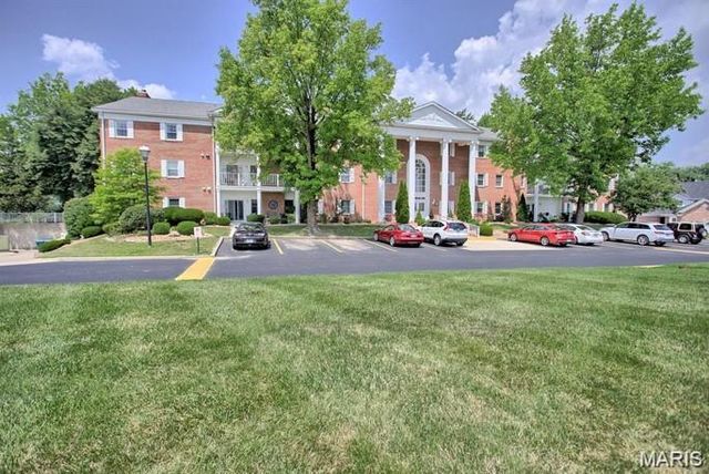 216 Country Club View, Edwardsville, IL 62025
