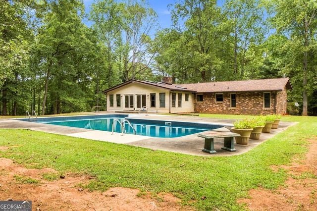530 Adams Road, Fayetteville, GA 30214