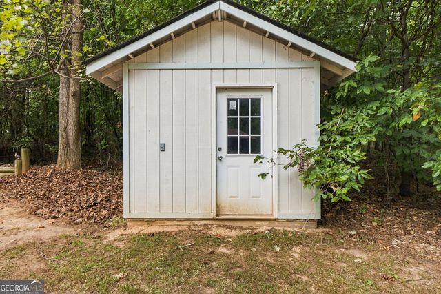 530 Adams Road, Fayetteville, GA 30214