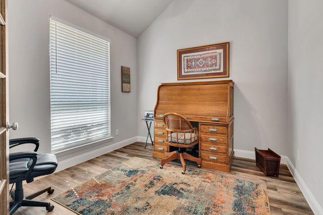 630 Sanger Drive, Springtown, TX 76082