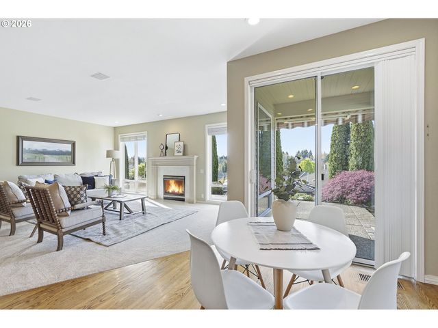 3916 Nw FALL CREEK Pl, Portland, OR 97229