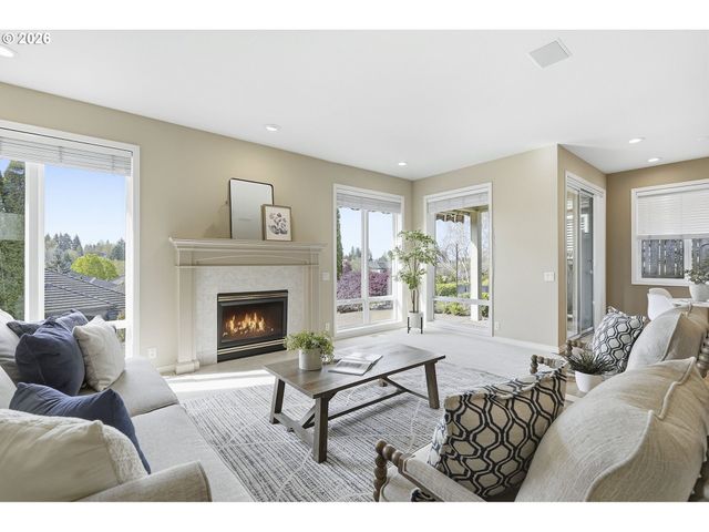 3916 Nw FALL CREEK Pl, Portland, OR 97229