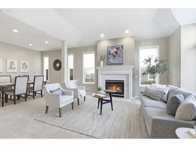 3916 Nw FALL CREEK Pl, Portland, OR 97229