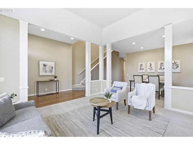 3916 Nw FALL CREEK Pl, Portland, OR 97229