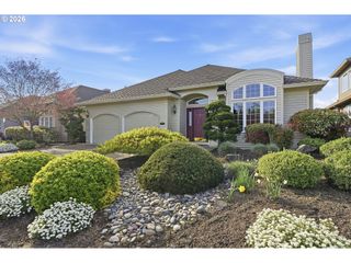 3916 Nw FALL CREEK Pl, Portland, OR 97229
