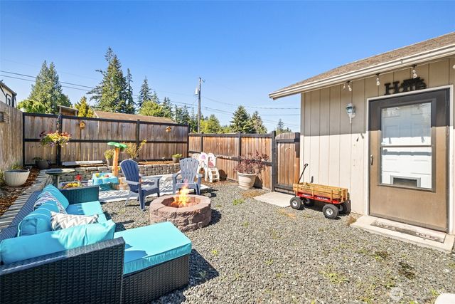 1410 W 10th Street, Port Angeles, WA 98363