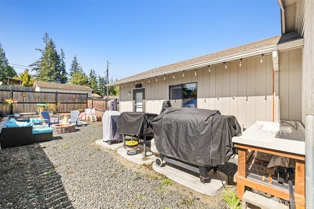1410 W 10th Street, Port Angeles, WA 98363