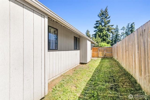 1410 W 10th Street, Port Angeles, WA 98363