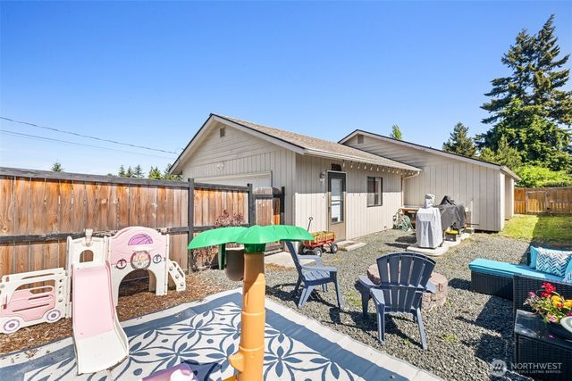 1410 W 10th Street, Port Angeles, WA 98363