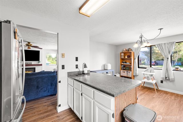 1410 W 10th Street, Port Angeles, WA 98363