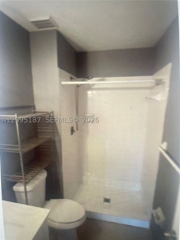 15334 SW 72nd St 9-23, Miami, FL 33193