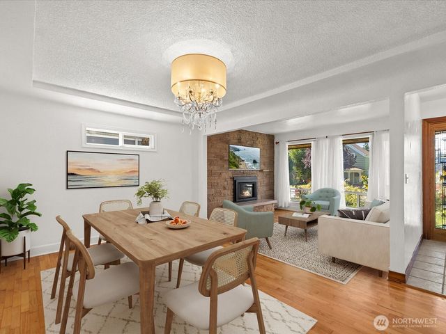 1035 Oakes Ave, Everett, WA 98201