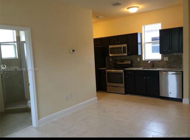 17146 SW 93rd Street, Miami, FL 33196