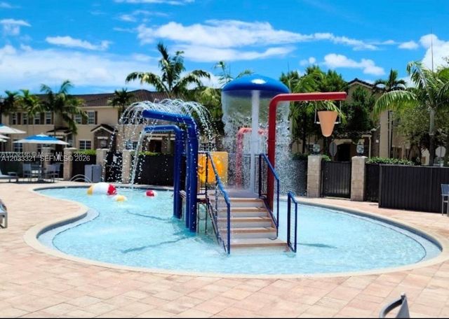 17146 SW 93rd Street, Miami, FL 33196