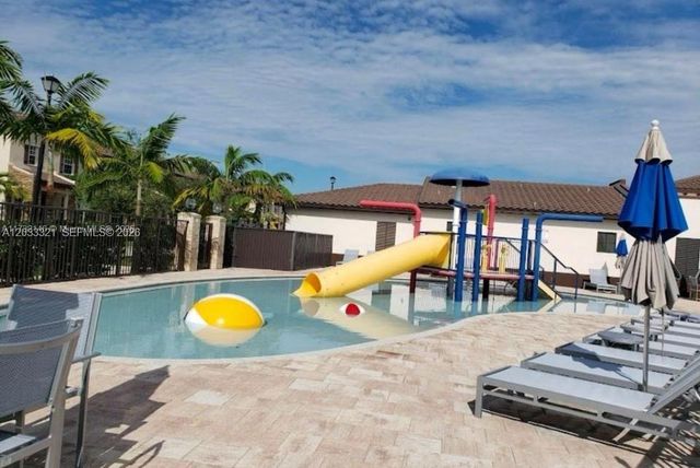 17146 SW 93rd Street, Miami, FL 33196