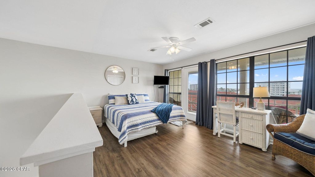Image 22 of property listing at 17462 Front Beach Road 54302, Panama City Beach, FL 32413