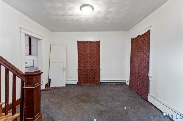 419 18th St, West Point, VA 23181