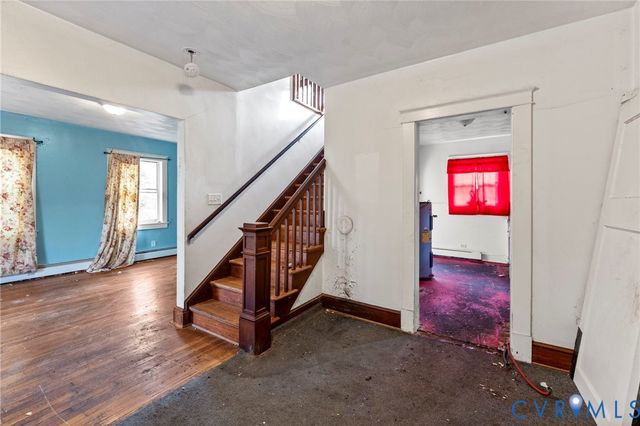 419 18th St, West Point, VA 23181