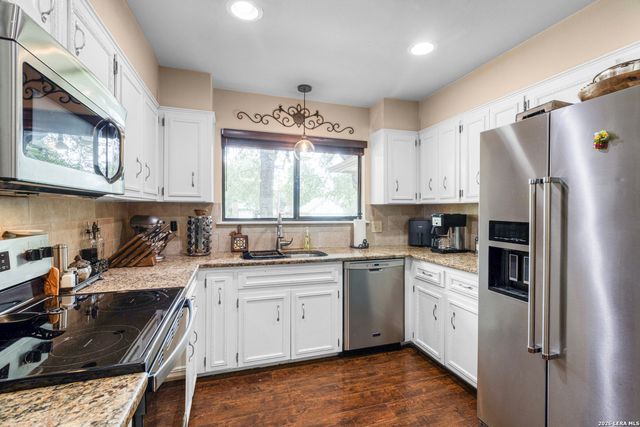 1406 BUTTON LN, San Antonio, TX 78232