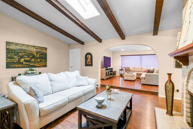 1406 BUTTON LN, San Antonio, TX 78232
