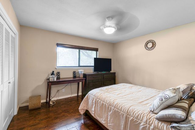 1406 BUTTON LN, San Antonio, TX 78232