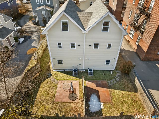 85 Bishop Street A, New Haven, CT 06511