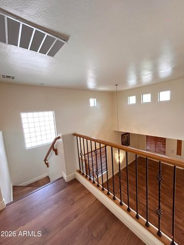 2692 E VERMONT Court, Gilbert, AZ 85295