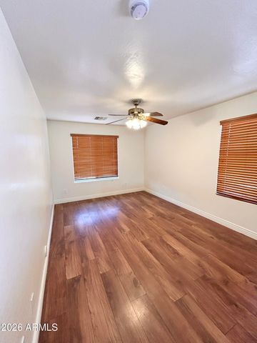 2692 E VERMONT Court, Gilbert, AZ 85295