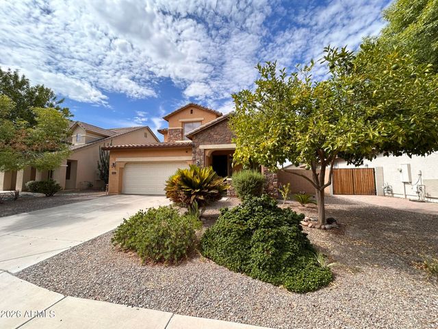 2692 E VERMONT Court, Gilbert, AZ 85295