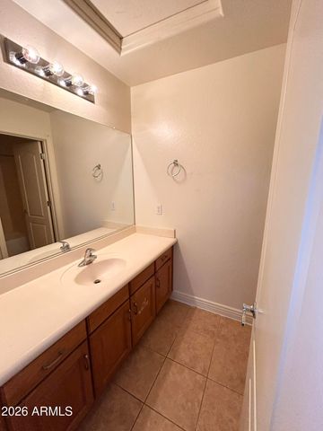 2692 E VERMONT Court, Gilbert, AZ 85295