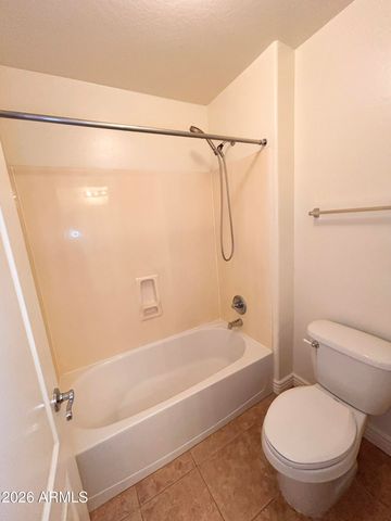 2692 E VERMONT Court, Gilbert, AZ 85295