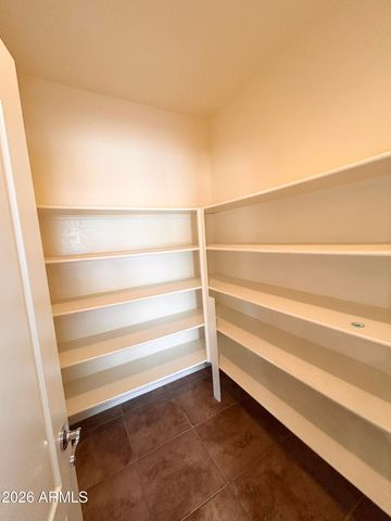 2692 E VERMONT Court, Gilbert, AZ 85295