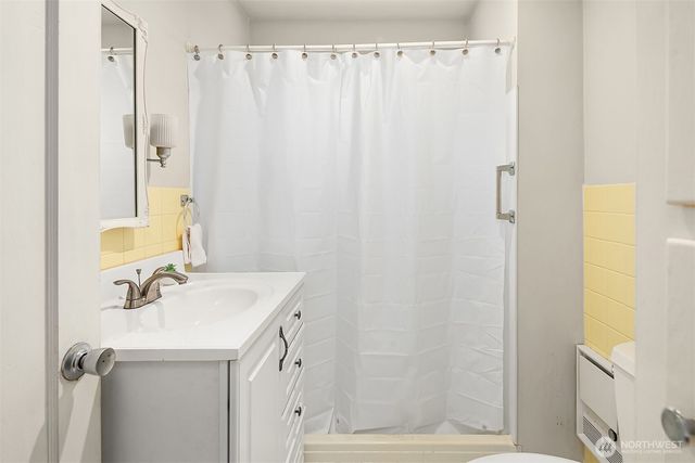 321 6th Avenue S, Kirkland, WA 98033