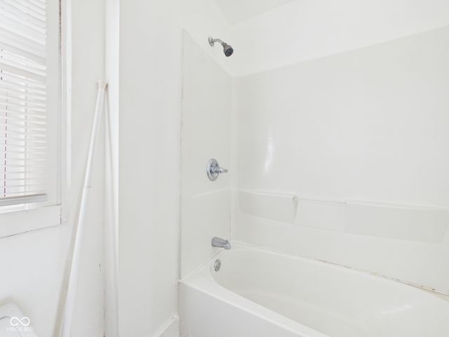 1507 W 7th Street, Anderson, IN 46016
